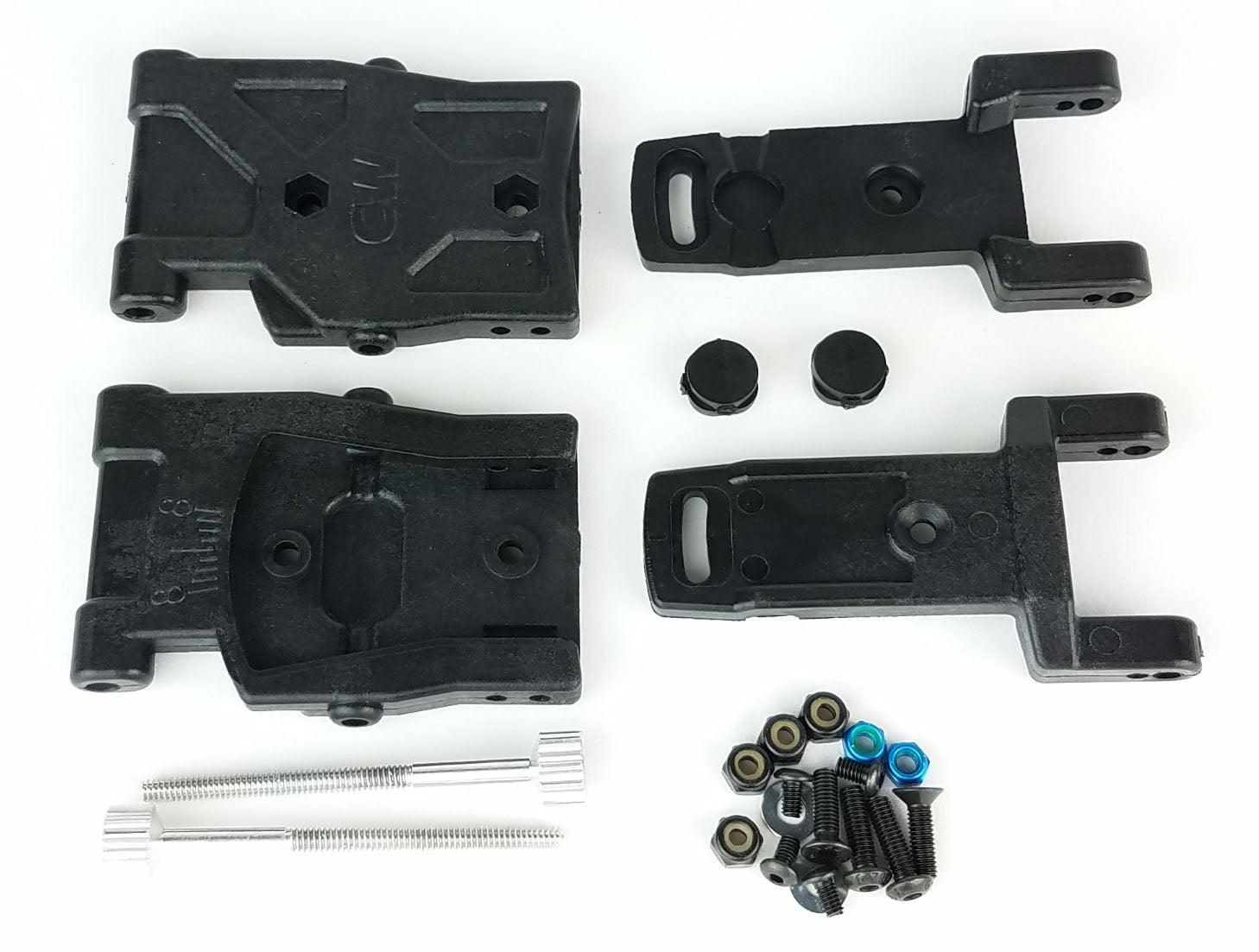 Custom Works ADJUSTABLE TOE REAR ARM KIT B6.1 3277