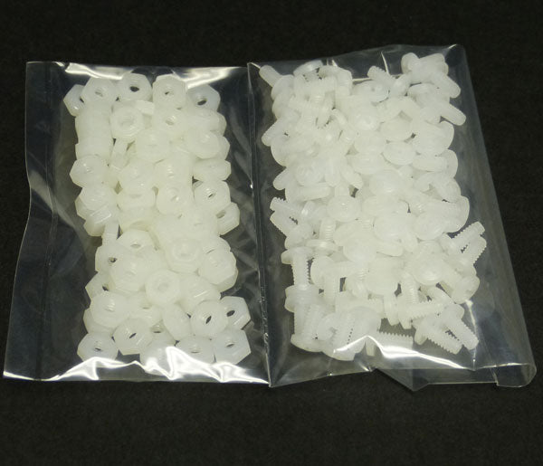 NYLON SCREWS AND NUTS (100 ea.) 9900